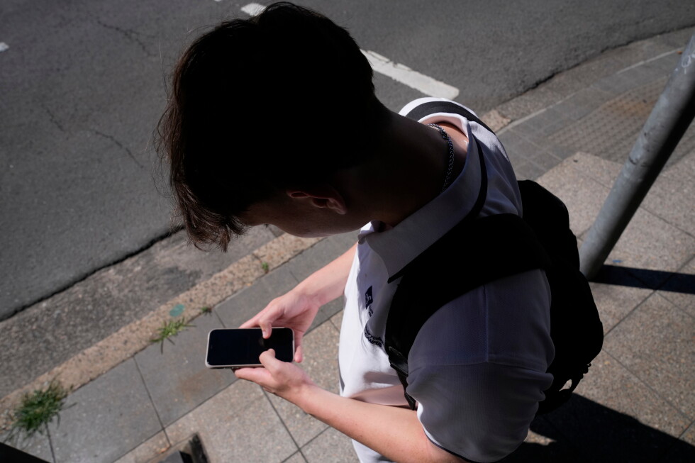 Australian social media users offered choice to opt out of algorithms